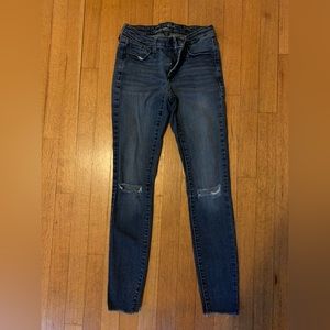 Universal thread jeans